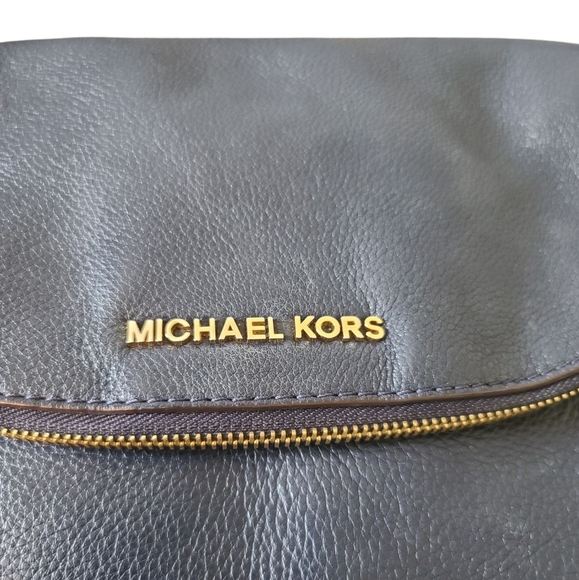 MICHAEL KORS Signature Fold Over Navy Blue Crossbody / Shoulder Bag w/ Gold - Picture 6 of 15